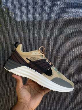 Nike Lunar Roam 'Sesame' Sneakers (DV2440-201)